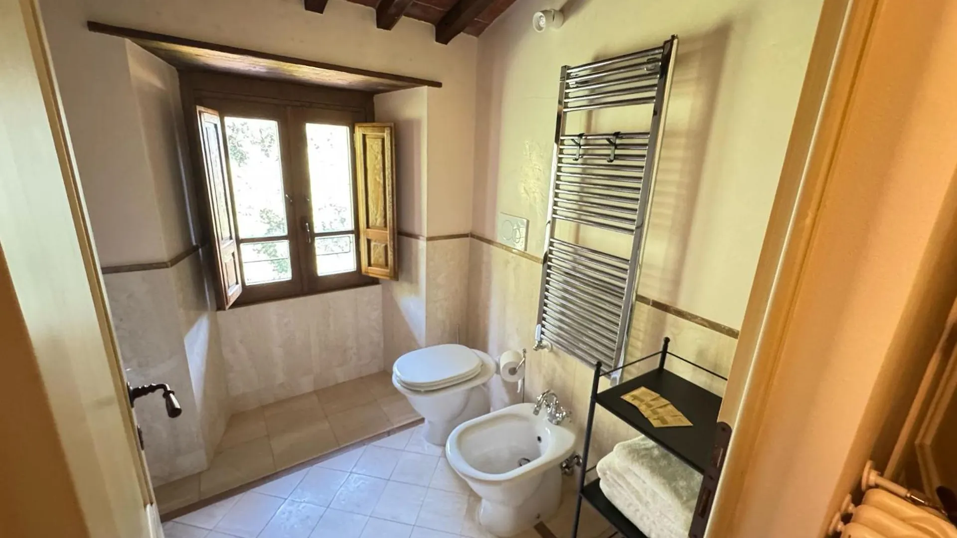 Pio Bove Rooms Pietrasanta 0*,  Italy