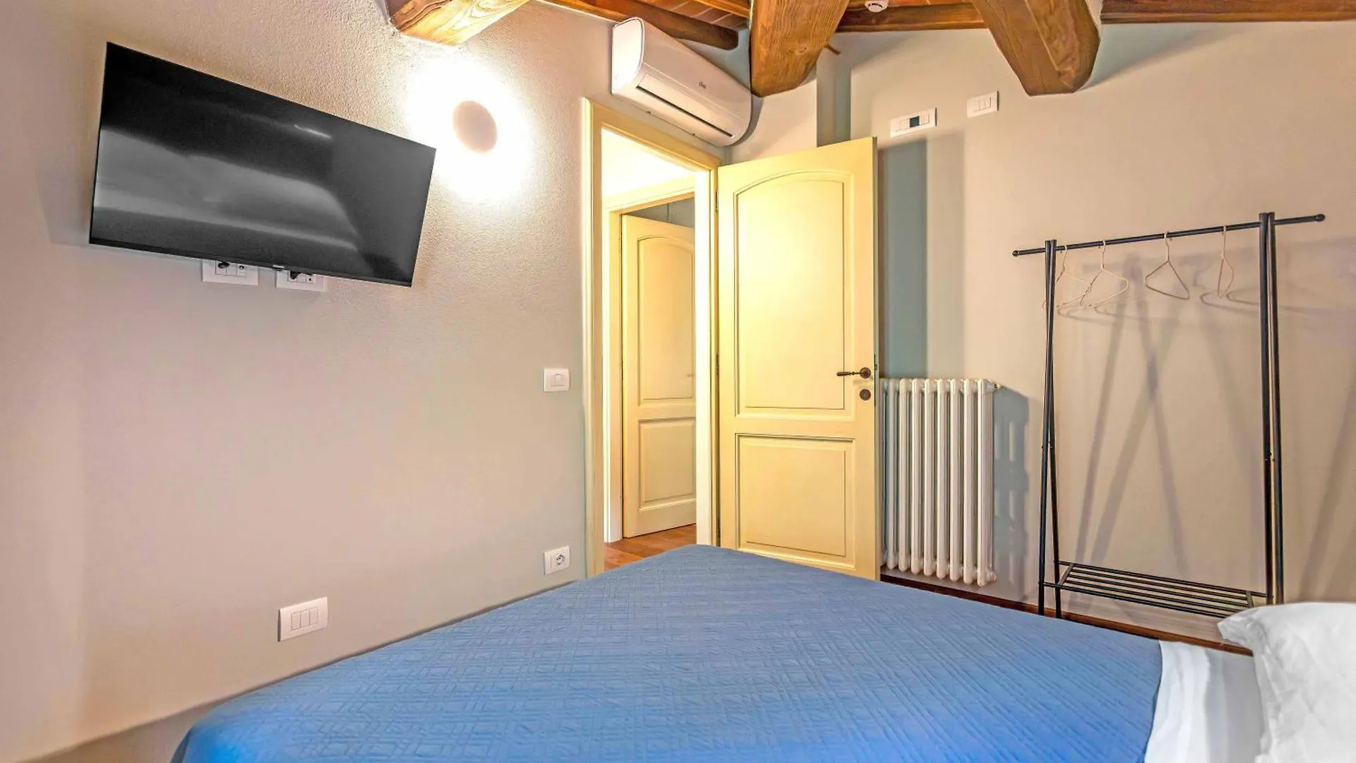 Pio Bove Rooms Pietrasanta